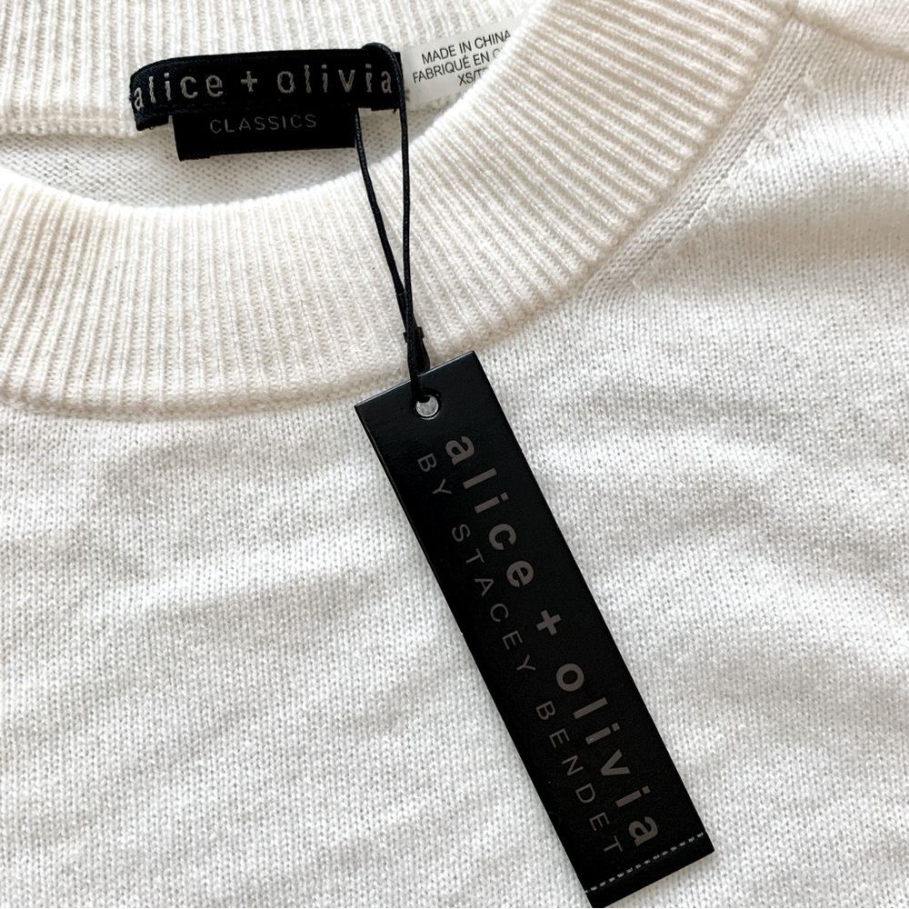 🖤 Alice + Olivia Fila Crewneck Wool Cashmere Pullover Sweater in Soft White - Picture 15 of 16